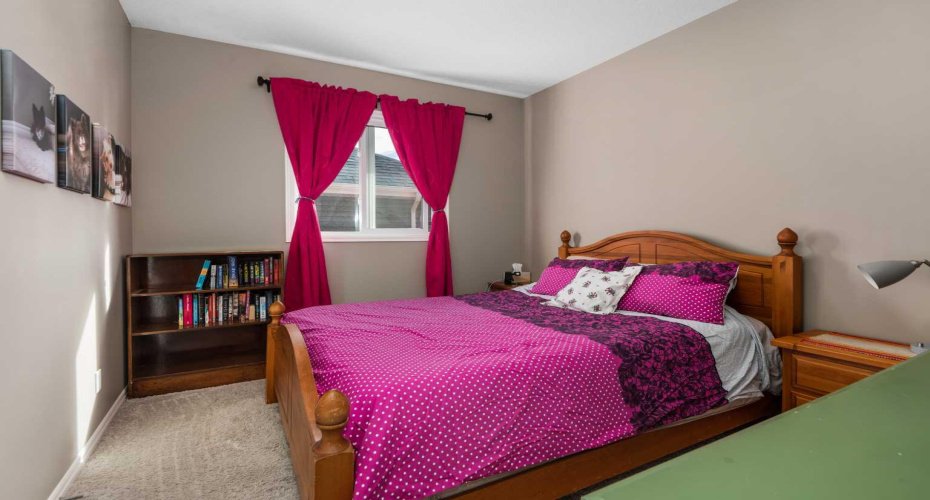 390 River Heights Crescent, Cochrane, Alberta T4C 0T9, 3 Bedrooms Bedrooms, ,4 BathroomsBathrooms,Residential,For Sale,River Heights,A2316290