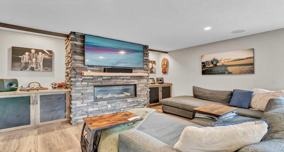 12029 Range Road 74, Rural Cypress County, Alberta T0K1Z0, 5 Bedrooms Bedrooms, ,3 BathroomsBathrooms,Residential,For Sale,Range Road 74,A2318119