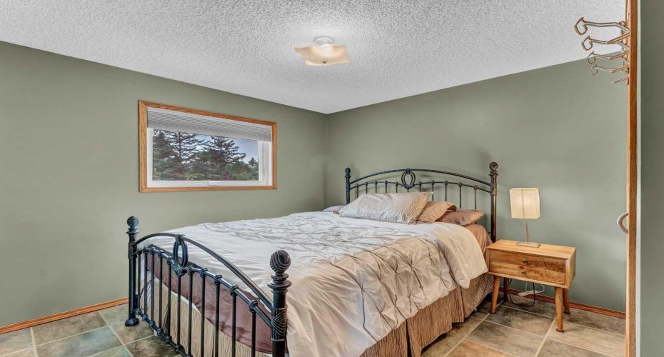 12029 Range Road 74, Rural Cypress County, Alberta T0K1Z0, 5 Bedrooms Bedrooms, ,3 BathroomsBathrooms,Residential,For Sale,Range Road 74,A2318119