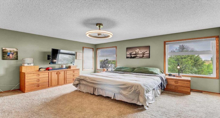 12029 Range Road 74, Rural Cypress County, Alberta T0K1Z0, 5 Bedrooms Bedrooms, ,3 BathroomsBathrooms,Residential,For Sale,Range Road 74,A2318119