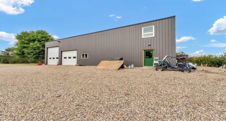 12029 Range Road 74, Rural Cypress County, Alberta T0K1Z0, 5 Bedrooms Bedrooms, ,3 BathroomsBathrooms,Residential,For Sale,Range Road 74,A2318119