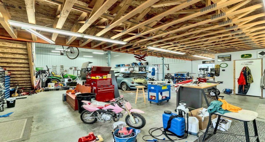 12029 Range Road 74, Rural Cypress County, Alberta T0K1Z0, 5 Bedrooms Bedrooms, ,3 BathroomsBathrooms,Residential,For Sale,Range Road 74,A2318119