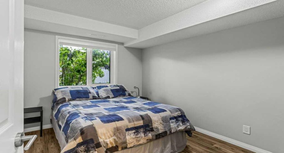 1206 Bow Valley Trail, Canmore, Alberta T1W1N6, 2 Bedrooms Bedrooms, ,1 BathroomBathrooms,Residential,For Sale,Bow Valley Trail,A2318123