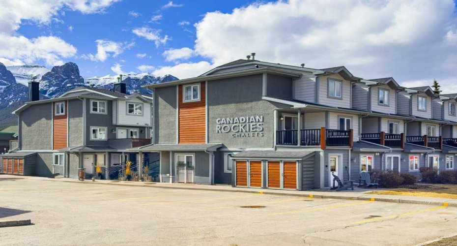 1206 Bow Valley Trail, Canmore, Alberta T1W1N6, 2 Bedrooms Bedrooms, ,1 BathroomBathrooms,Residential,For Sale,Bow Valley Trail,A2318123