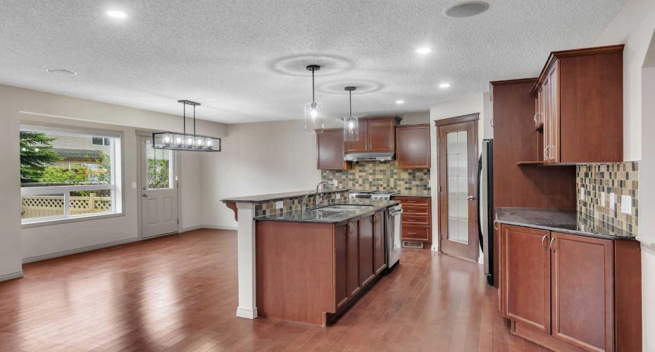 263 Royal Birch Way, Calgary, Alberta T3G 5Y2, 4 Bedrooms Bedrooms, ,4 BathroomsBathrooms,Residential,For Sale,Royal Birch,A2316974