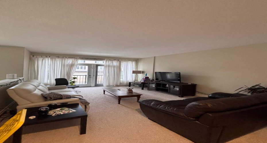 762 Heritage Boulevard, Lethbridge, Alberta T1K0W1, ,Rental,Heritage,A2318132