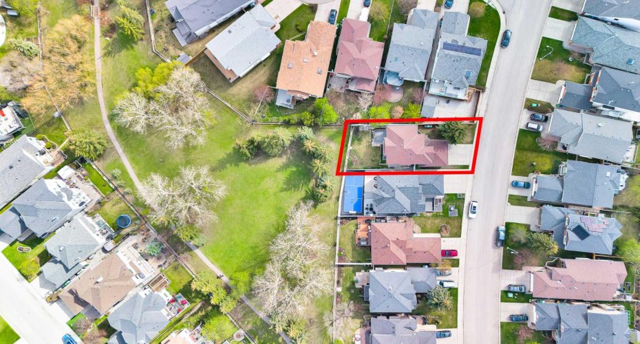 163 Citadel Park, Calgary, Alberta T3G3Y2, 3 Bedrooms Bedrooms, ,3 BathroomsBathrooms,Residential,For Sale,Citadel,A2318147