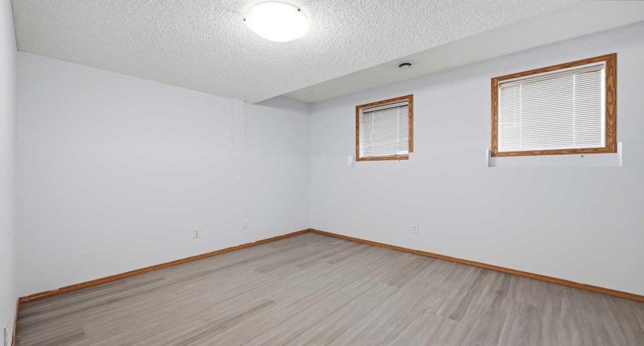 11 Covecreek Close, Calgary, Alberta T3K 0J5, 3 Bedrooms Bedrooms, ,2 BathroomsBathrooms,Residential,For Sale,Covecreek,A2317659