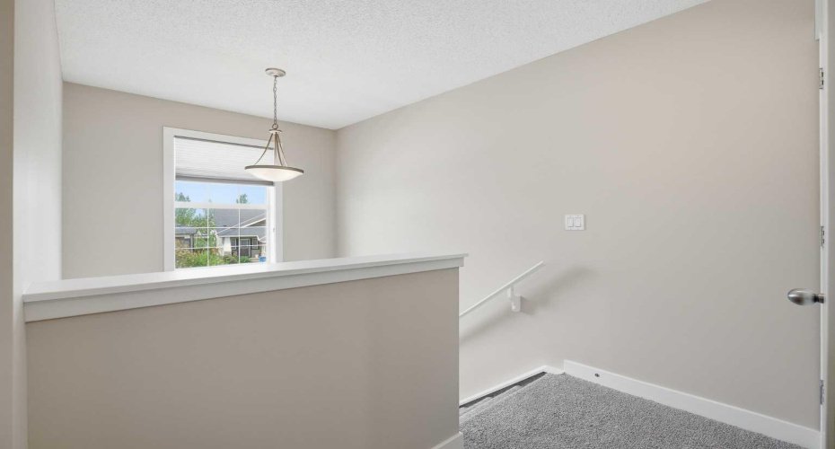 266 Kingsbridge Road, Airdrie, Alberta T4A 0M4, 3 Bedrooms Bedrooms, ,3 BathroomsBathrooms,Residential,For Sale,Kingsbridge,A2316104