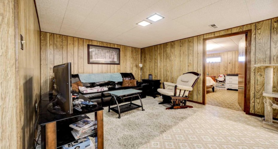 731 McDougall Street, Pincher Creek, Alberta T0K 1W0, 4 Bedrooms Bedrooms, ,2 BathroomsBathrooms,Residential,For Sale,McDougall,A2316806