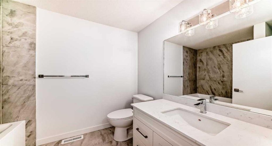 145 chelsea Mews, Chestermere, Alberta T1X3H2, 3 Bedrooms Bedrooms, ,3 BathroomsBathrooms,Residential,For Sale,chelsea,A2297404