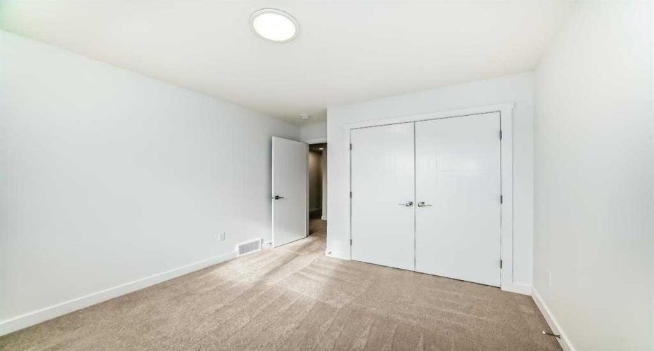 145 chelsea Mews, Chestermere, Alberta T1X3H2, 3 Bedrooms Bedrooms, ,3 BathroomsBathrooms,Residential,For Sale,chelsea,A2297404