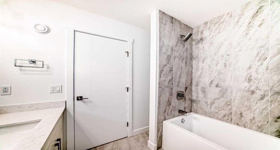 145 chelsea Mews, Chestermere, Alberta T1X3H2, 3 Bedrooms Bedrooms, ,3 BathroomsBathrooms,Residential,For Sale,chelsea,A2297404