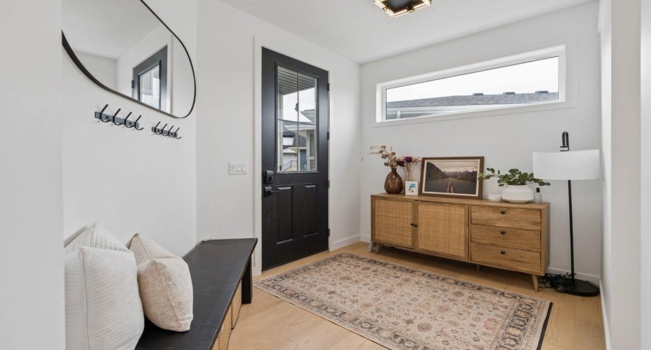 Step into you entry way, that is spacious and airy, stepping you into the rest of the day always on the right foot