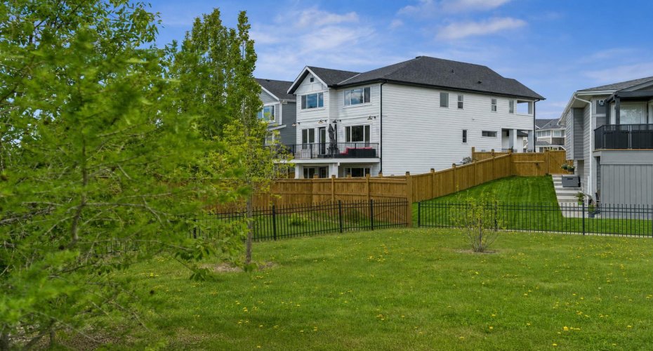 80 Sunrise Heath, Cochrane, Alberta T4C 3C5, 4 Bedrooms Bedrooms, ,3 BathroomsBathrooms,Residential,For Sale,Sunrise,A2308398