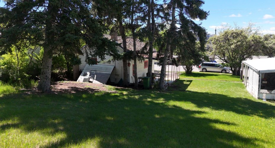 328 Third Street, Cochrane, Alberta T4C1Z6, ,Land,For Sale,Third,A2318094