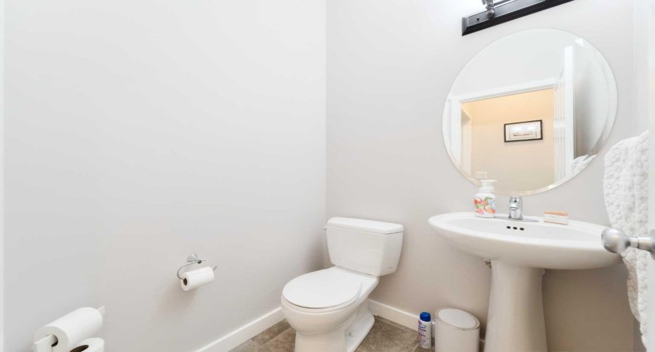 2 piece bath on main floor