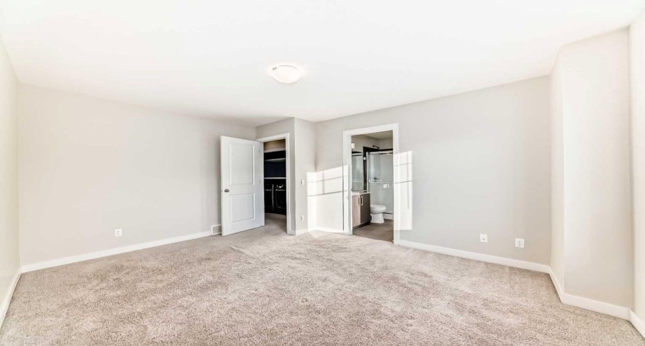 300 Marina Drive, Chestermere, Alberta T1X 0P6, 3 Bedrooms Bedrooms, ,3 BathroomsBathrooms,Residential,For Sale,Marina,A2316544