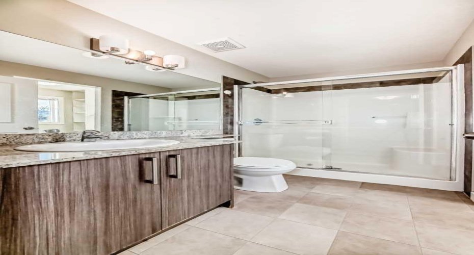 300 Marina Drive, Chestermere, Alberta T1X 0P6, 3 Bedrooms Bedrooms, ,3 BathroomsBathrooms,Residential,For Sale,Marina,A2316544