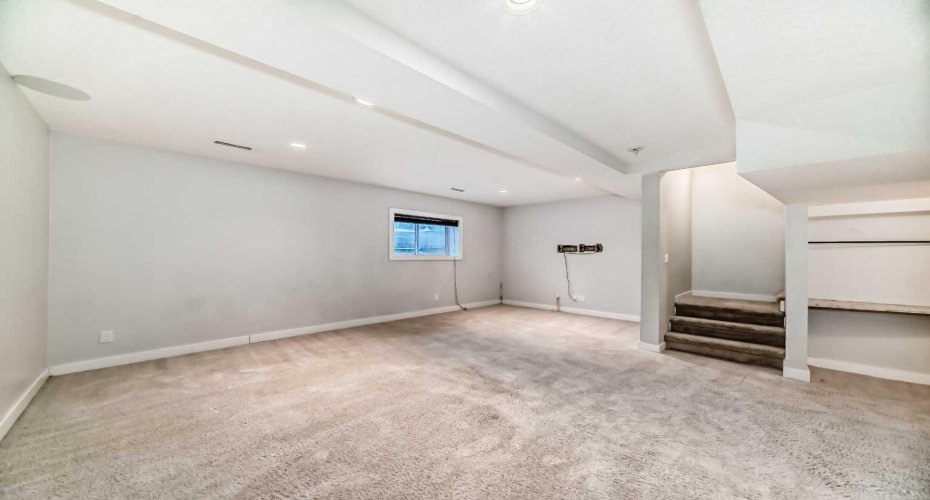 300 Marina Drive, Chestermere, Alberta T1X 0P6, 3 Bedrooms Bedrooms, ,3 BathroomsBathrooms,Residential,For Sale,Marina,A2316544