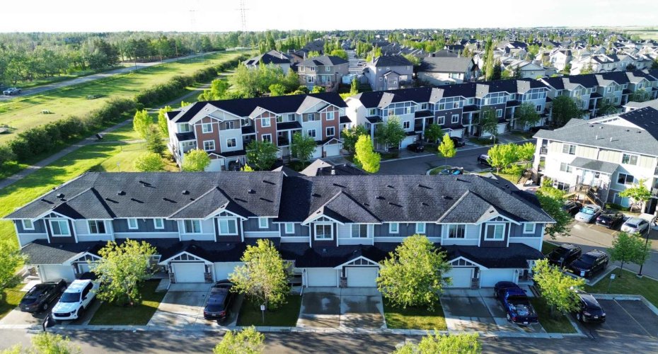 300 Marina Drive, Chestermere, Alberta T1X 0P6, 3 Bedrooms Bedrooms, ,3 BathroomsBathrooms,Residential,For Sale,Marina,A2316544