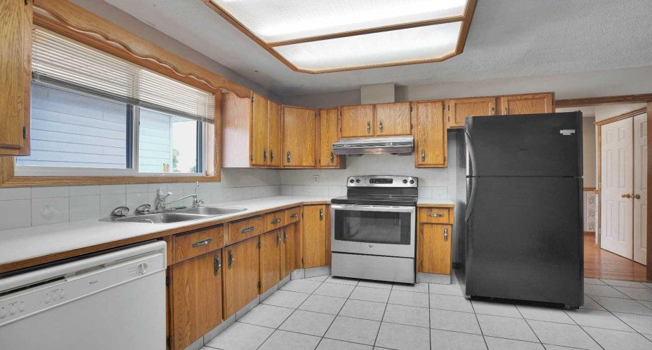 4732 Marbury Place, Calgary, Alberta T2A 2W2, 5 Bedrooms Bedrooms, ,2 BathroomsBathrooms,Residential,For Sale,Marbury,A2318241