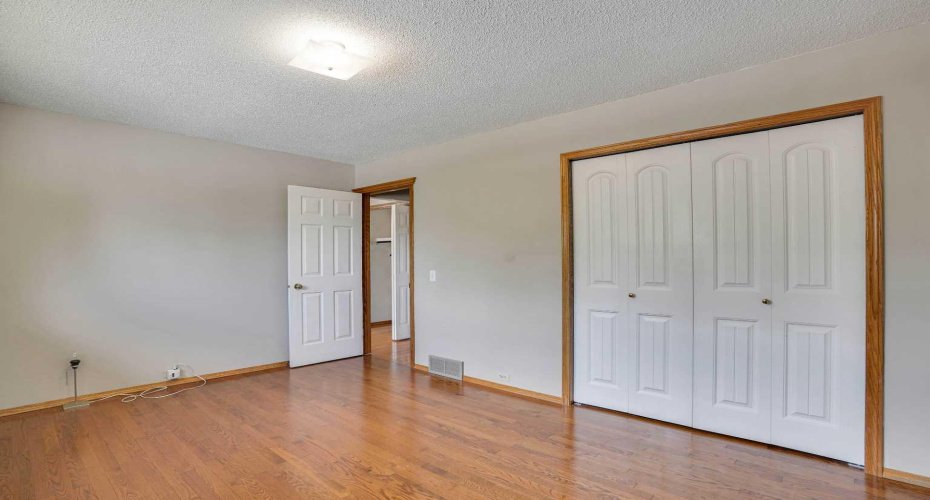 4732 Marbury Place, Calgary, Alberta T2A 2W2, 5 Bedrooms Bedrooms, ,2 BathroomsBathrooms,Residential,For Sale,Marbury,A2318241