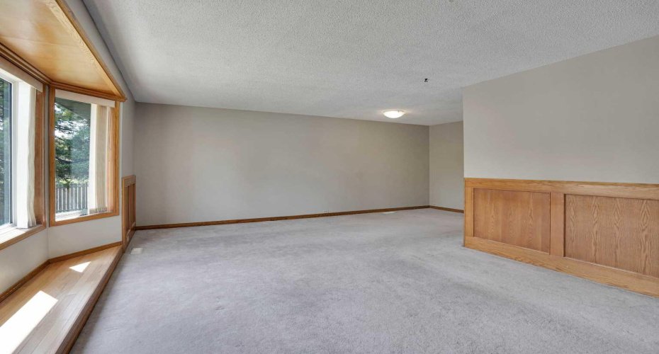4732 Marbury Place, Calgary, Alberta T2A 2W2, 5 Bedrooms Bedrooms, ,2 BathroomsBathrooms,Residential,For Sale,Marbury,A2318241