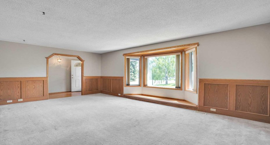 4732 Marbury Place, Calgary, Alberta T2A 2W2, 5 Bedrooms Bedrooms, ,2 BathroomsBathrooms,Residential,For Sale,Marbury,A2318241
