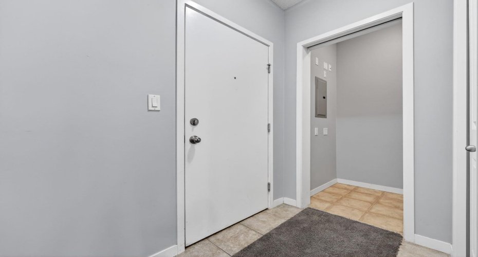 333 Taravista Drive, Calgary, Alberta T3L 0H3, 2 Bedrooms Bedrooms, ,2 BathroomsBathrooms,Residential,For Sale,Taravista,A2318244