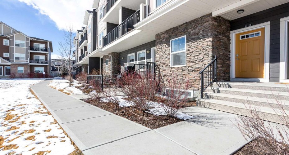 250 Fireside View, Cochrane, Alberta T4C2M2, 2 Bedrooms Bedrooms, ,2 BathroomsBathrooms,Residential,For Sale,Fireside,A2316929
