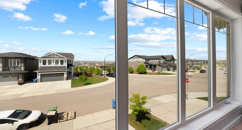 249 Lucas Crescent, Calgary, Alberta T3P 1M8, 3 Bedrooms Bedrooms, ,3 BathroomsBathrooms,Residential,For Sale,Lucas,A2318327