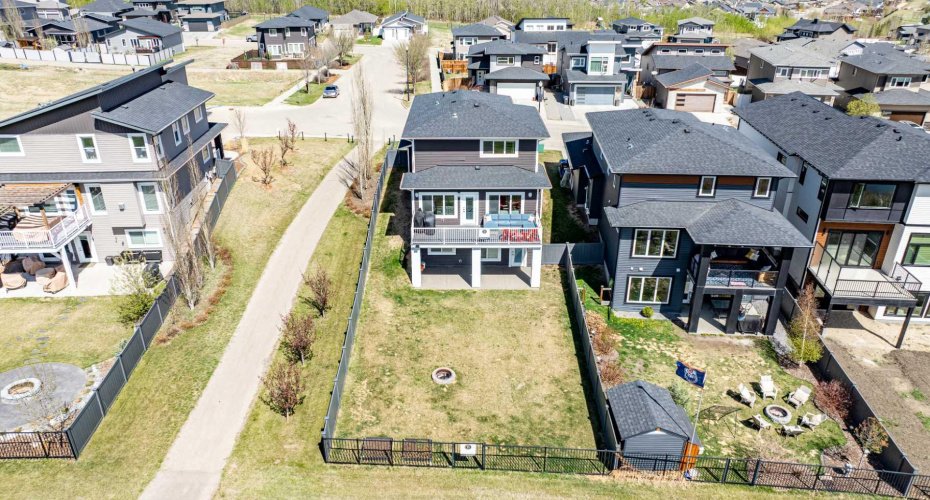 19 Vanveller Way, Sylvan Lake, Alberta T4S 0M4, 4 Bedrooms Bedrooms, ,4 BathroomsBathrooms,Residential,For Sale,Vanveller,A2318331