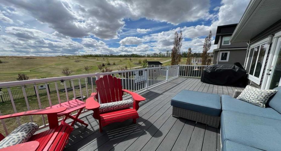 19 Vanveller Way, Sylvan Lake, Alberta T4S 0M4, 4 Bedrooms Bedrooms, ,4 BathroomsBathrooms,Residential,For Sale,Vanveller,A2318331