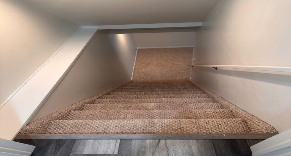 stair to Basement