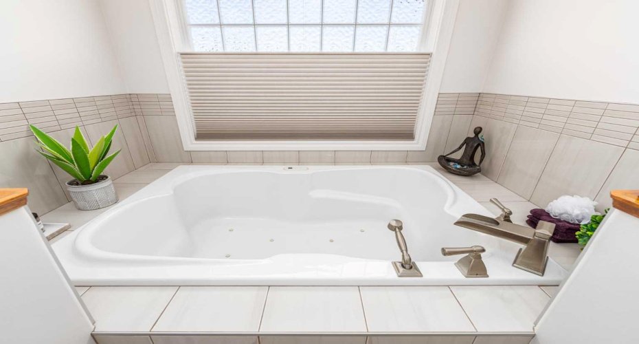 37 Cimarron Park Green, Okotoks, Alberta T1S 2K2, 5 Bedrooms Bedrooms, ,5 BathroomsBathrooms,Residential,For Sale,Cimarron Park,A2317588