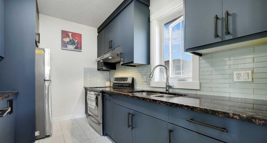192 Sandpiper Landing, Chestermere, Alberta T1X 1Y8, 6 Bedrooms Bedrooms, ,5 BathroomsBathrooms,Residential,For Sale,Sandpiper,A2318535