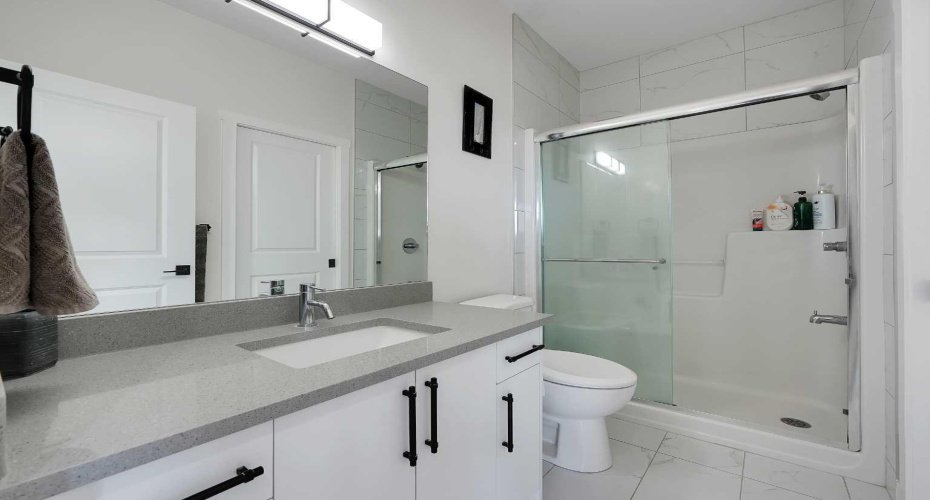192 Sandpiper Landing, Chestermere, Alberta T1X 1Y8, 6 Bedrooms Bedrooms, ,5 BathroomsBathrooms,Residential,For Sale,Sandpiper,A2318535