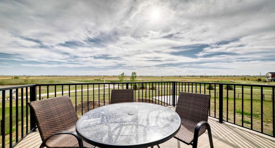 43 Homestead Close, Calgary, Alberta T3J2H2, 7 Bedrooms Bedrooms, ,5 BathroomsBathrooms,Residential,For Sale,Homestead,A2318418