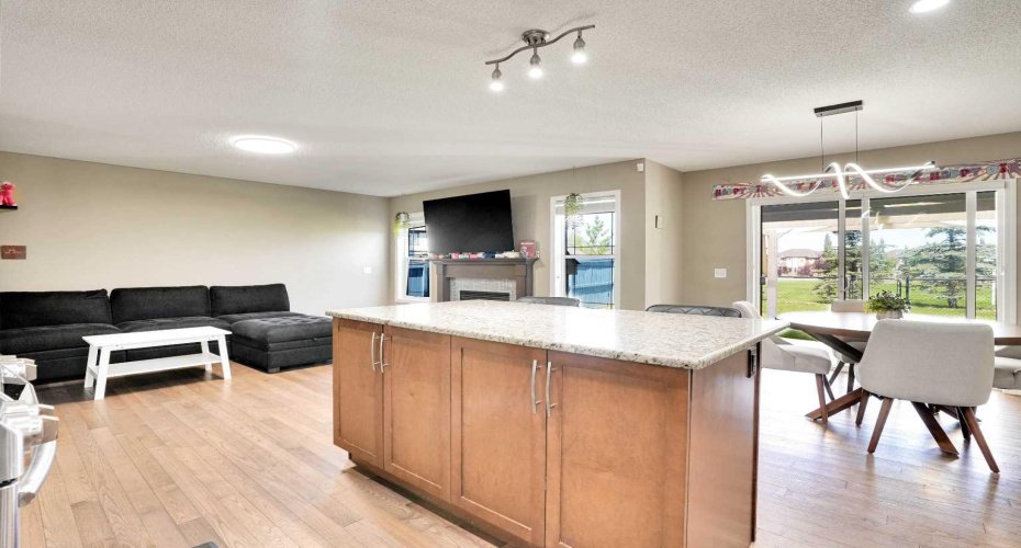 174 Windstone Avenue, Airdrie, Alberta T4B3R3, 3 Bedrooms Bedrooms, ,4 BathroomsBathrooms,Residential,For Sale,Windstone,A2318429