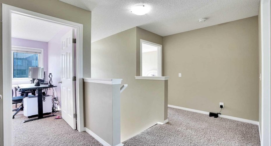 174 Windstone Avenue, Airdrie, Alberta T4B3R3, 3 Bedrooms Bedrooms, ,4 BathroomsBathrooms,Residential,For Sale,Windstone,A2318429