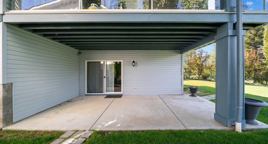 Covered Patio Lower Level