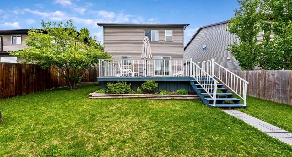19 Drake Landing Way, Okotoks, Alberta T1S 0B9, 3 Bedrooms Bedrooms, ,3 BathroomsBathrooms,Residential,For Sale,Drake Landing,A2318653