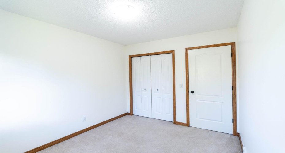 120 Ross Avenue, Cochrane, Alberta T4C 2E5, 3 Bedrooms Bedrooms, ,3 BathroomsBathrooms,Residential,For Sale,Ross,A2318667