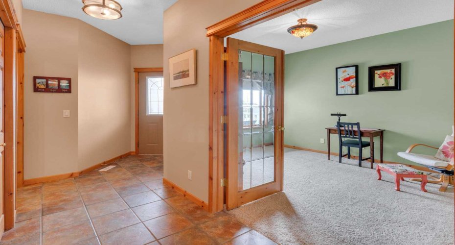 124 Gleneagles Terrace, Cochrane, Alberta T4C 1W6, 3 Bedrooms Bedrooms, ,4 BathroomsBathrooms,Residential,For Sale,Gleneagles,A2314525