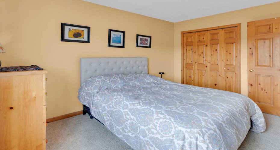 124 Gleneagles Terrace, Cochrane, Alberta T4C 1W6, 3 Bedrooms Bedrooms, ,4 BathroomsBathrooms,Residential,For Sale,Gleneagles,A2314525
