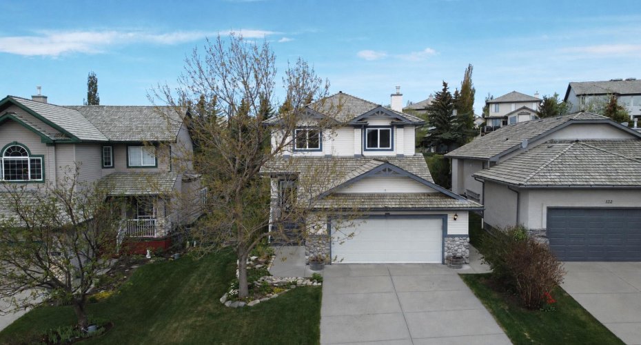 124 Gleneagles Terrace, Cochrane, Alberta T4C 1W6, 3 Bedrooms Bedrooms, ,4 BathroomsBathrooms,Residential,For Sale,Gleneagles,A2314525