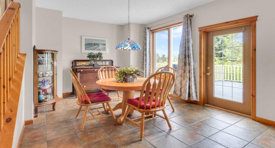 124 Gleneagles Terrace, Cochrane, Alberta T4C 1W6, 3 Bedrooms Bedrooms, ,4 BathroomsBathrooms,Residential,For Sale,Gleneagles,A2314525