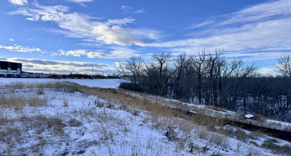 37 Southbank Crescent, Okotoks, Alberta T1S 5S8, ,Land,For Sale,Southbank,A2289336
