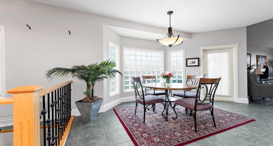 131 Invermere Close, Chestermere, Alberta T1X1L3, 3 Bedrooms Bedrooms, ,3 BathroomsBathrooms,Residential,For Sale,Invermere,A2309757